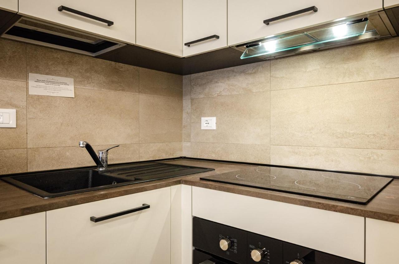 Goito Luxury Apartment, In The Historical Center Bologna Eksteriør billede