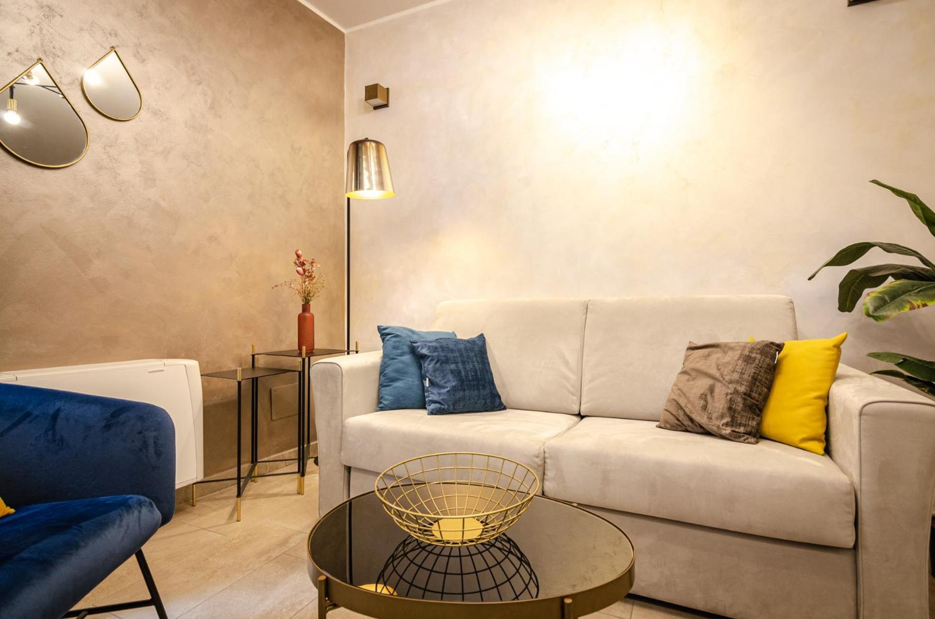 Goito Luxury Apartment, In The Historical Center Bologna Eksteriør billede
